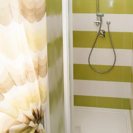 White Bed & Breakfast